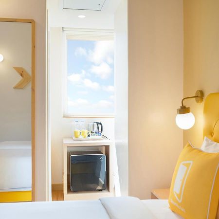Bloom Hotel - Jayanagar Bangalore Bagian luar foto
